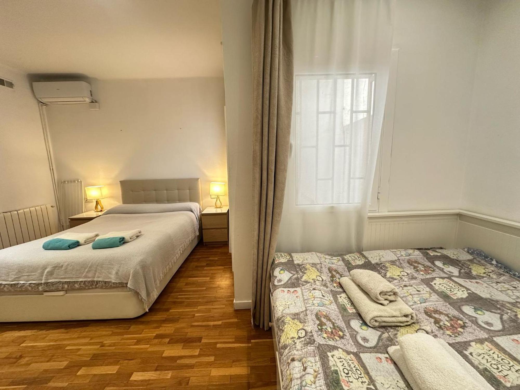 Nuevo Arago Habitaciones Barcelona Exterior photo